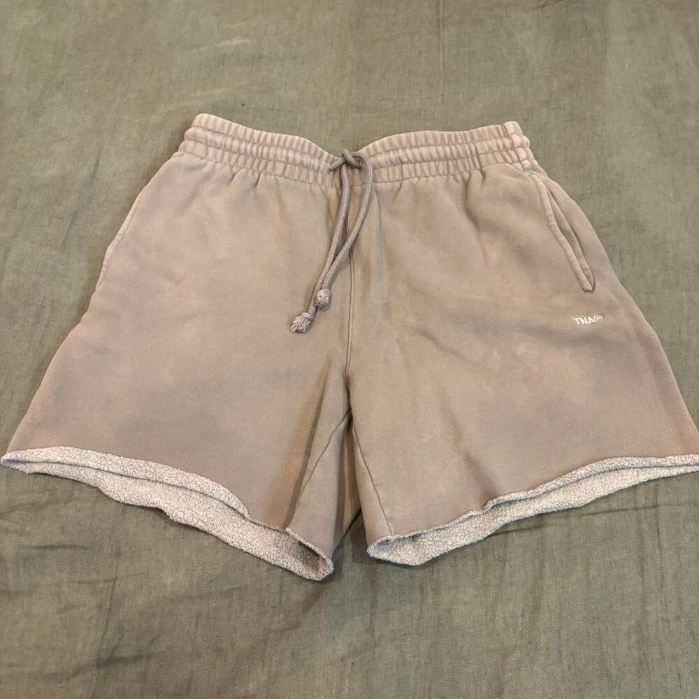 Aritzia Women's Brown and Tan Shorts